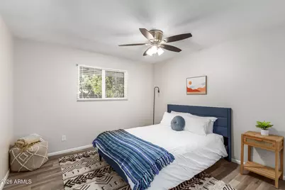 21 E Alameda Drive, Tempe, AZ 85282 - Photo 19