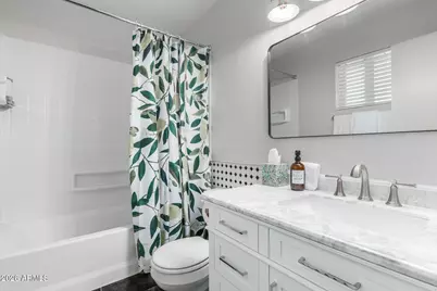 21 E Alameda Drive, Tempe, AZ 85282 - Photo 15