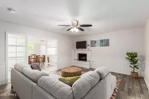 21 E Alameda Dr, Tempe, AZ 85282 - Photo 5