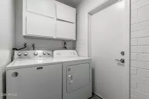 21 E Alameda Dr, Tempe, AZ 85282 - Photo 21