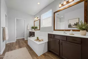 1935 W Cool Water Way, San Tan Valley, AZ 85144 - Photo 9