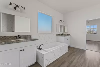 21015 W White Feather Lane, Wittmann, AZ 85361 - Photo 37