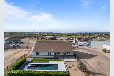 21015 W White Feather Lane, Wittmann, AZ 85361 - Photo 7