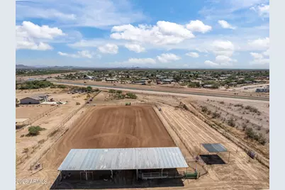 21015 W White Feather Lane, Wittmann, AZ 85361 - Photo 3