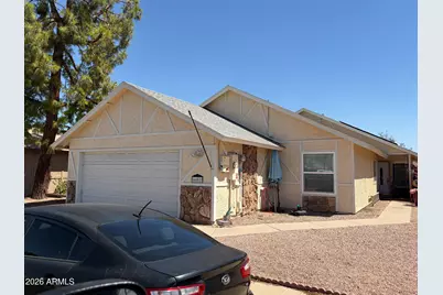 6601 W Poinsettia Drive, Glendale, AZ 85304 - Photo 1