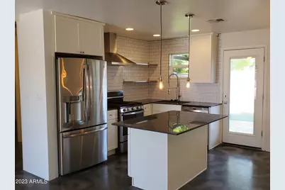 3426 N 37th Street # 2, Phoenix, AZ 85018 - Photo 1