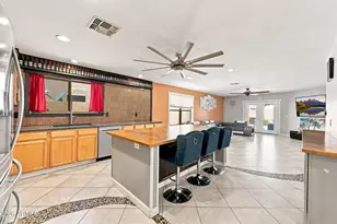 15618 W Port Au Prince Ln, Surprise, AZ 85379 - Photo 11