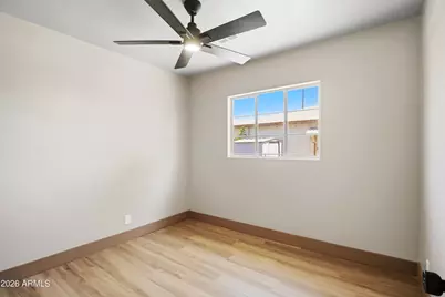 2201 E Campbell Avenue, Phoenix, AZ 85016 - Photo 11