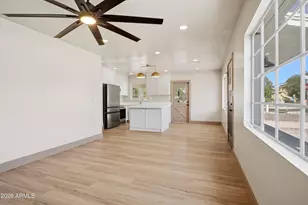2201 E Campbell Ave, Phoenix, AZ 85016 - Photo 7
