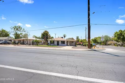 2201 E Campbell Avenue, Phoenix, AZ 85016 - Photo 15
