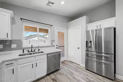 4868 E Meadow Mist Lane, San Tan Valley, AZ 85140 - Photo 13