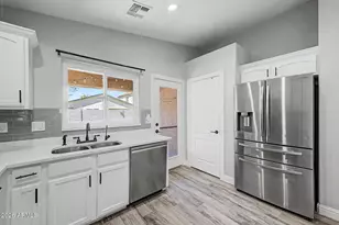 4868 E Meadow Mist Ln, San Tan Valley, AZ 85140 - Photo 13