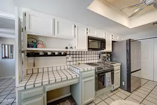 2511 E Shaw Butte Dr, Phoenix, AZ 85028 - Photo 17