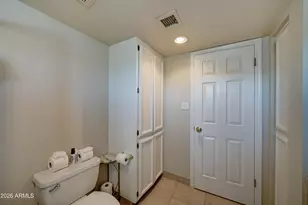 2511 E Shaw Butte Dr, Phoenix, AZ 85028 - Photo 33
