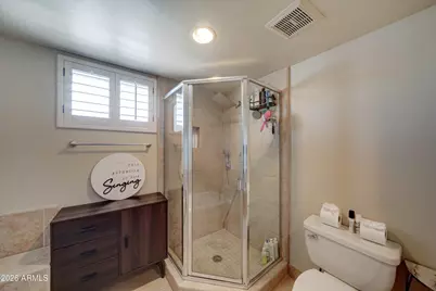 2511 E Shaw Butte Drive, Phoenix, AZ 85028 - Photo 31