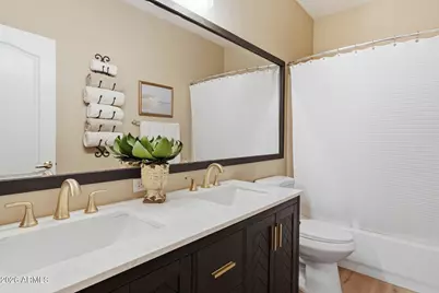 7235 S Golfside Lane, Phoenix, AZ 85042 - Photo 27