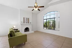 10730 W Flower St, Avondale, AZ 85392 - Photo 7