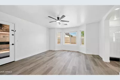 21570 N Greenway Road, Maricopa, AZ 85138 - Photo 17