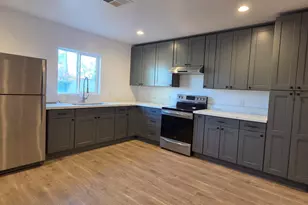 119 E Hill Dr E, Avondale, AZ 85323 - Photo 17