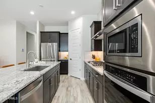 5126 E Village Dr, Scottsdale, AZ 85254 - Photo 11