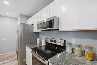 2035 S Elm Street #109, Tempe, AZ 85282 - Photo 9