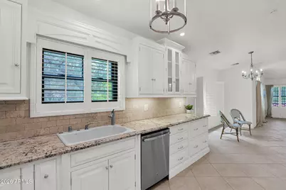 8300 E Via De Ventura -- #2015, Scottsdale, AZ 85258 - Photo 7