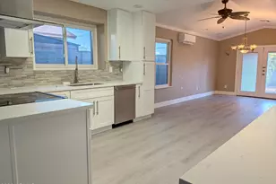 7279 W Wethersfield Rd, Peoria, AZ 85381 - Photo 9