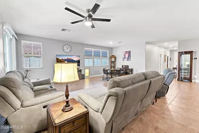 11402 S 175th Drive, Goodyear, AZ 85338 - Photo 9