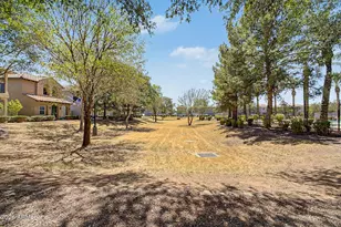 3795 E Hans Dr, Gilbert, AZ 85296 - Photo 37