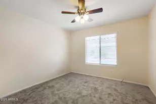 3826 W Park View Ln, Glendale, AZ 85310 - Photo 13