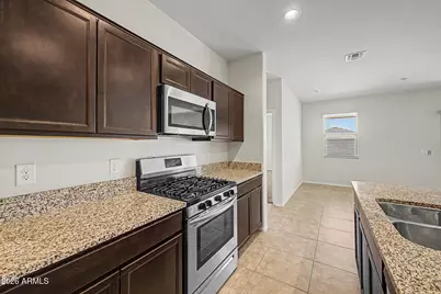 31021 W Columbus Avenue, Buckeye, AZ 85396 - Photo 11