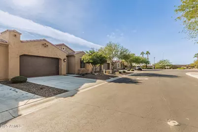 16937 W Holly Street, Goodyear, AZ 85395 - Photo 3