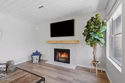 19429 N 35th Place, Phoenix, AZ 85050 - Photo 21
