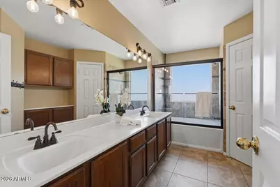 19429 N 35th Place, Phoenix, AZ 85050 - Photo 33