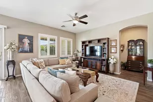 10345 E Kinetic Dr, Mesa, AZ 85212 - Photo 11