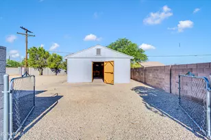 339 N 86th St, Mesa, AZ 85207 - Photo 37
