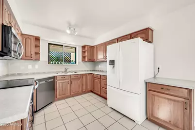 339 N 86th Street, Mesa, AZ 85207 - Photo 9