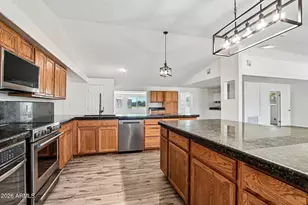 12137 E Bluebird Dr, Chandler, AZ 85286 - Photo 5