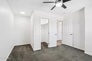 12137 E Bluebird Dr, Chandler, AZ 85286 - Photo 19