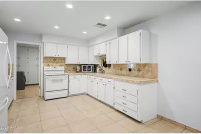 820 N Lesueur --, Mesa, AZ 85203 - Photo 15