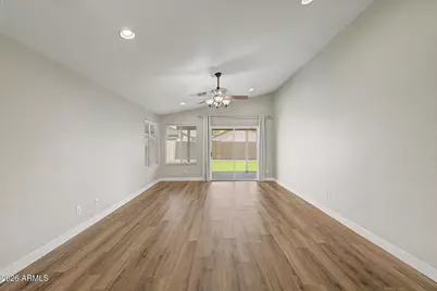 4961 E Holmes Avenue, Mesa, AZ 85206 - Photo 9