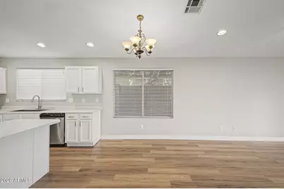 4961 E Holmes Avenue, Mesa, AZ 85206 - Photo 11