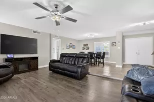 11215 S Tomah St, Phoenix, AZ 85044 - Photo 17