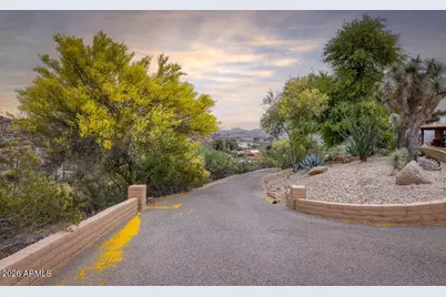 1305 Jack Burden Road, Wickenburg, AZ 85390 - Photo 3