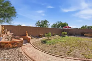 22233 W Desert Bloom St, Buckeye, AZ 85326 - Photo 21