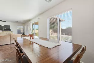 22233 W Desert Bloom St, Buckeye, AZ 85326 - Photo 7