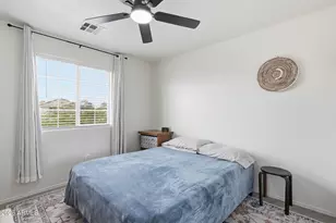22233 W Desert Bloom St, Buckeye, AZ 85326 - Photo 15