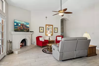 244 N Corrine Court, Gilbert, AZ 85234 - Photo 9