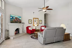 244 N Corrine Ct, Gilbert, AZ 85234 - Photo 9