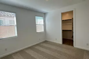 3228 W Morning Vista Ln, Phoenix, AZ 85083 - Photo 5